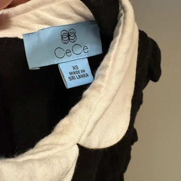 CeCe Ruffle Detail White Collar Top - Picture 3 of 8